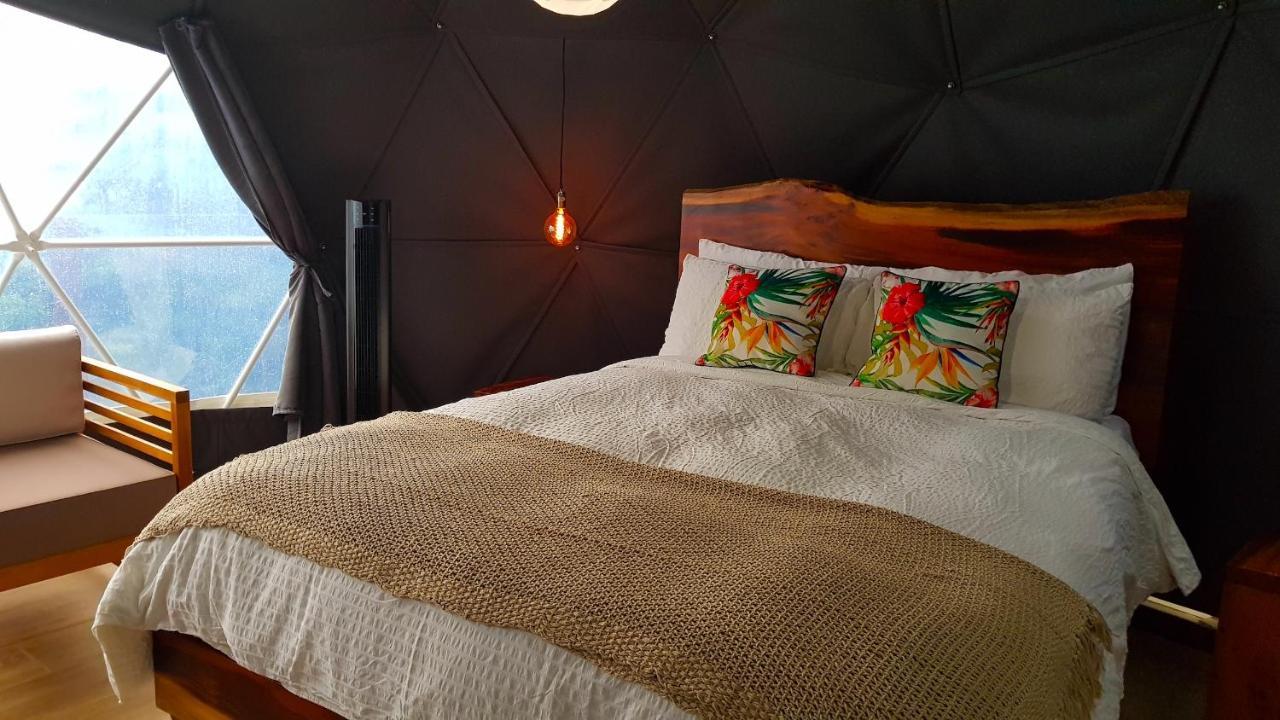 Chira Glamping Resort Monteverde Zewnętrze zdjęcie